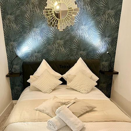 Apartment Near Old Town Краків Екстер'єр фото