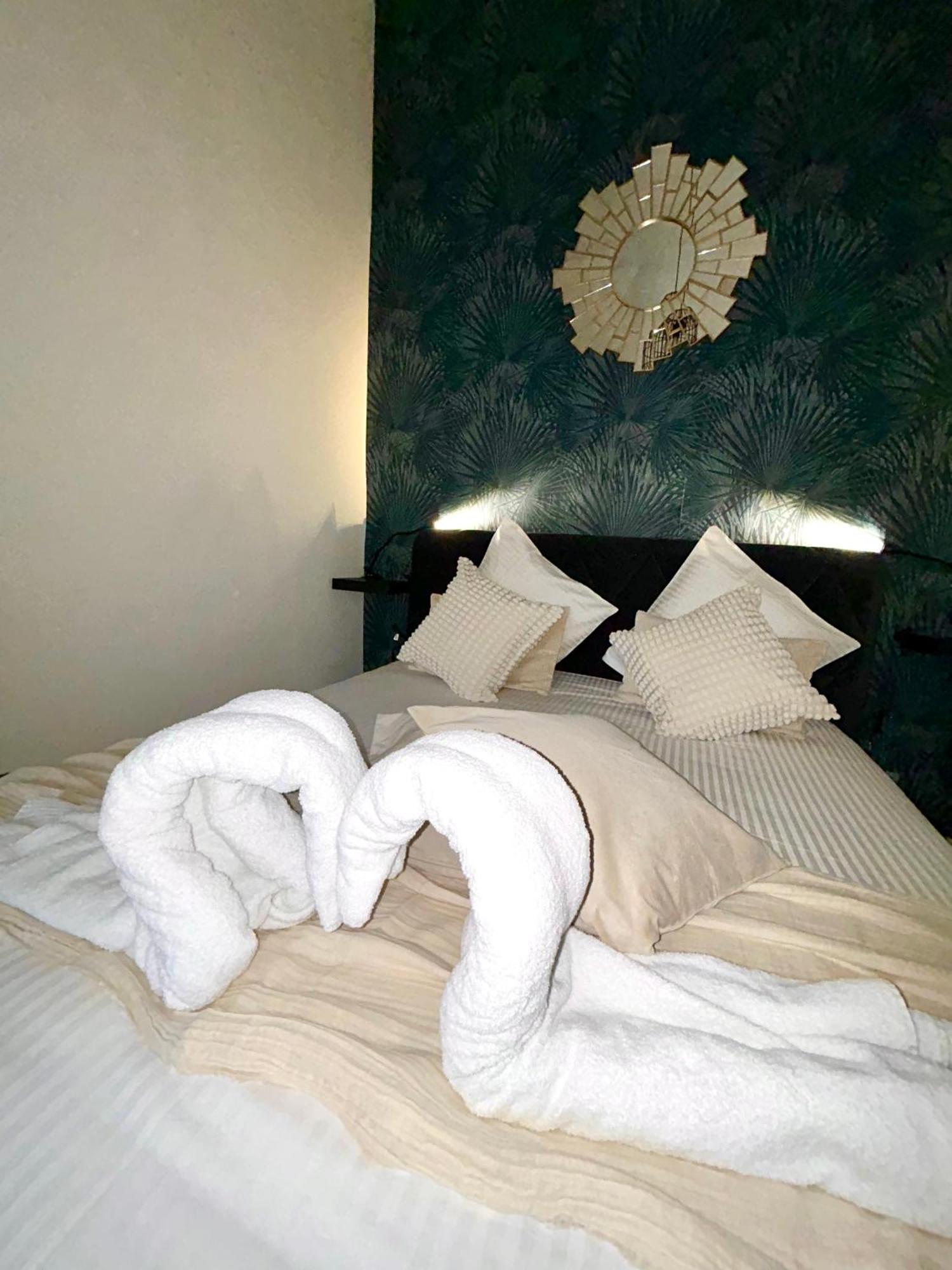 Apartment Near Old Town Краків Екстер'єр фото